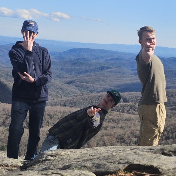 Meet your Posher, Conner - Picture 6 of 7